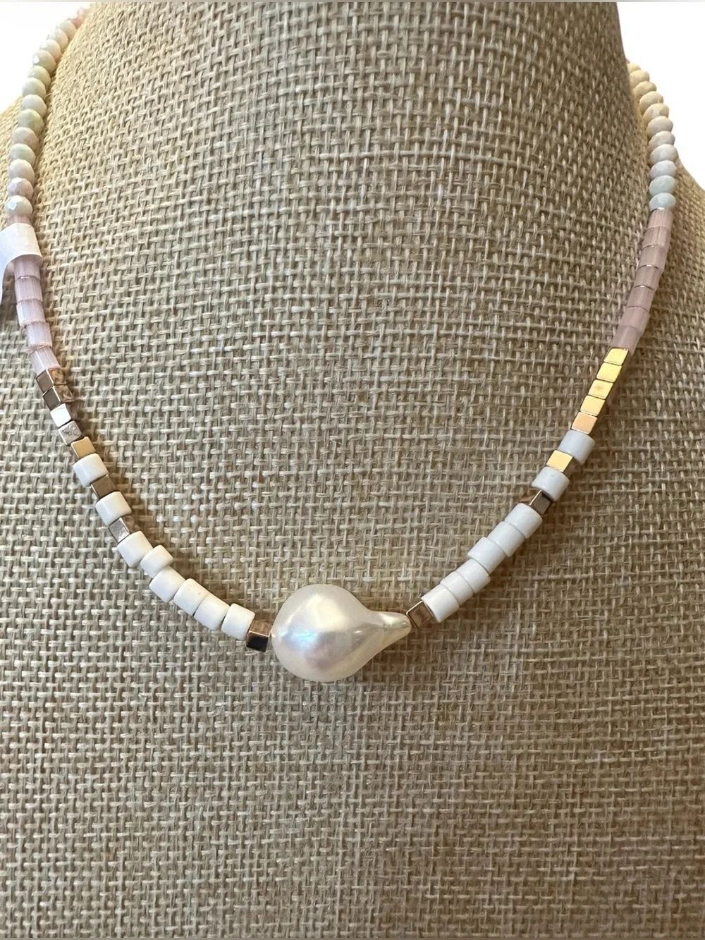 Namakol urban outfitters White faux Pearl Bead Necklace with Soft Pink Accents